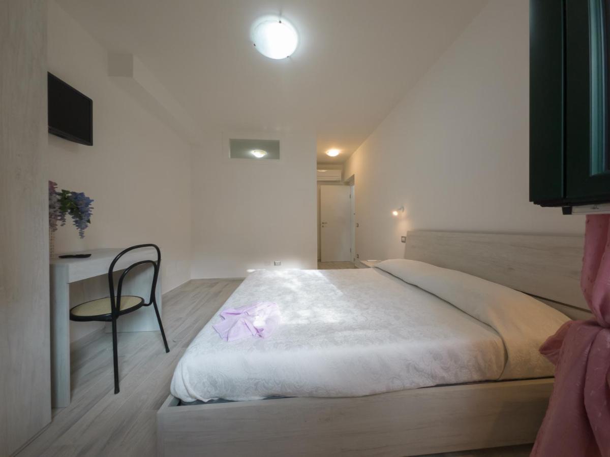 Sorrento Realty Holidays - The Smile Of The Sun Extérieur photo