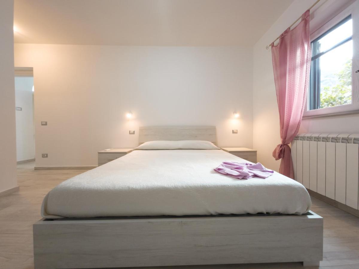Sorrento Realty Holidays - The Smile Of The Sun Extérieur photo