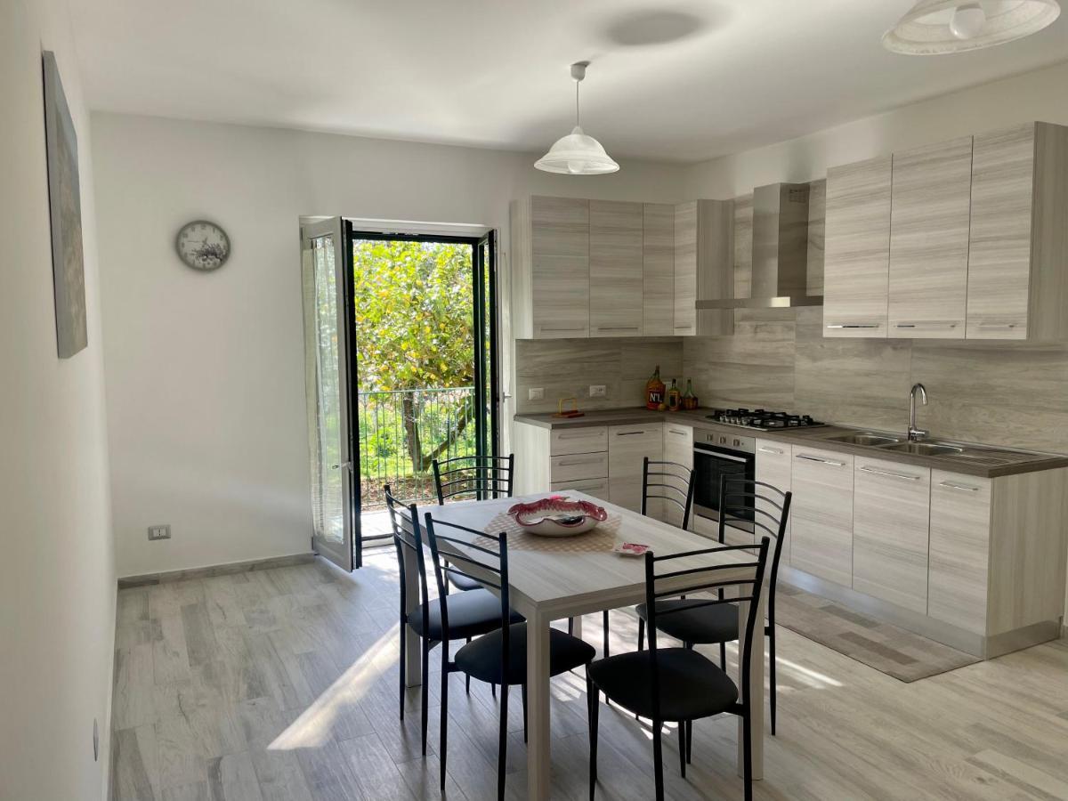 Sorrento Realty Holidays - The Smile Of The Sun Extérieur photo